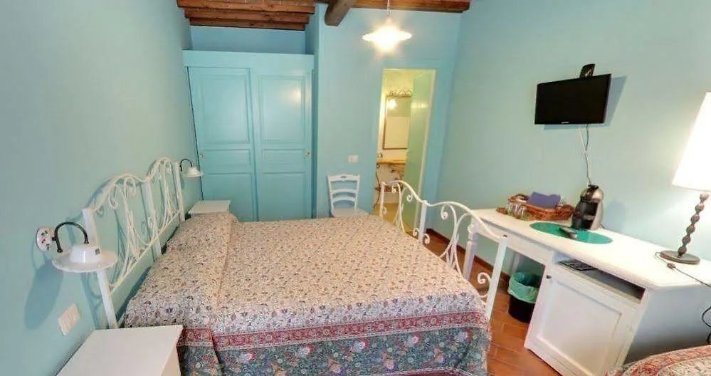 Villa La Collina dei Ciliegi Brufa Alloggio per agriturismo